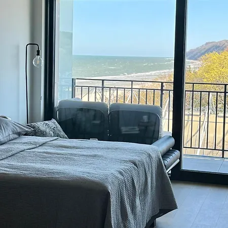 Baltic Infinity 314 - & Pool Access *