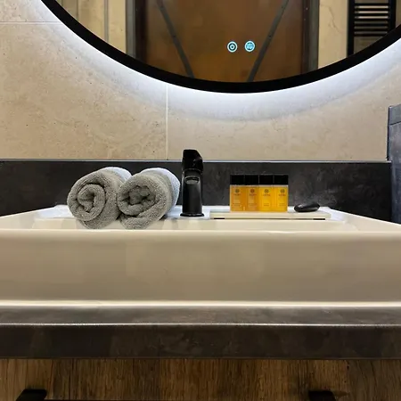Baltic Infinity 314 - & Pool Access