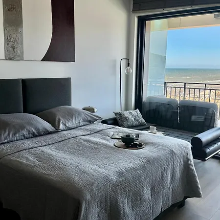Апартаменты Baltic Infinity 314 - & Pool Access